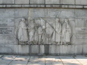 Bratislava_relief_na_Slavine - kópia